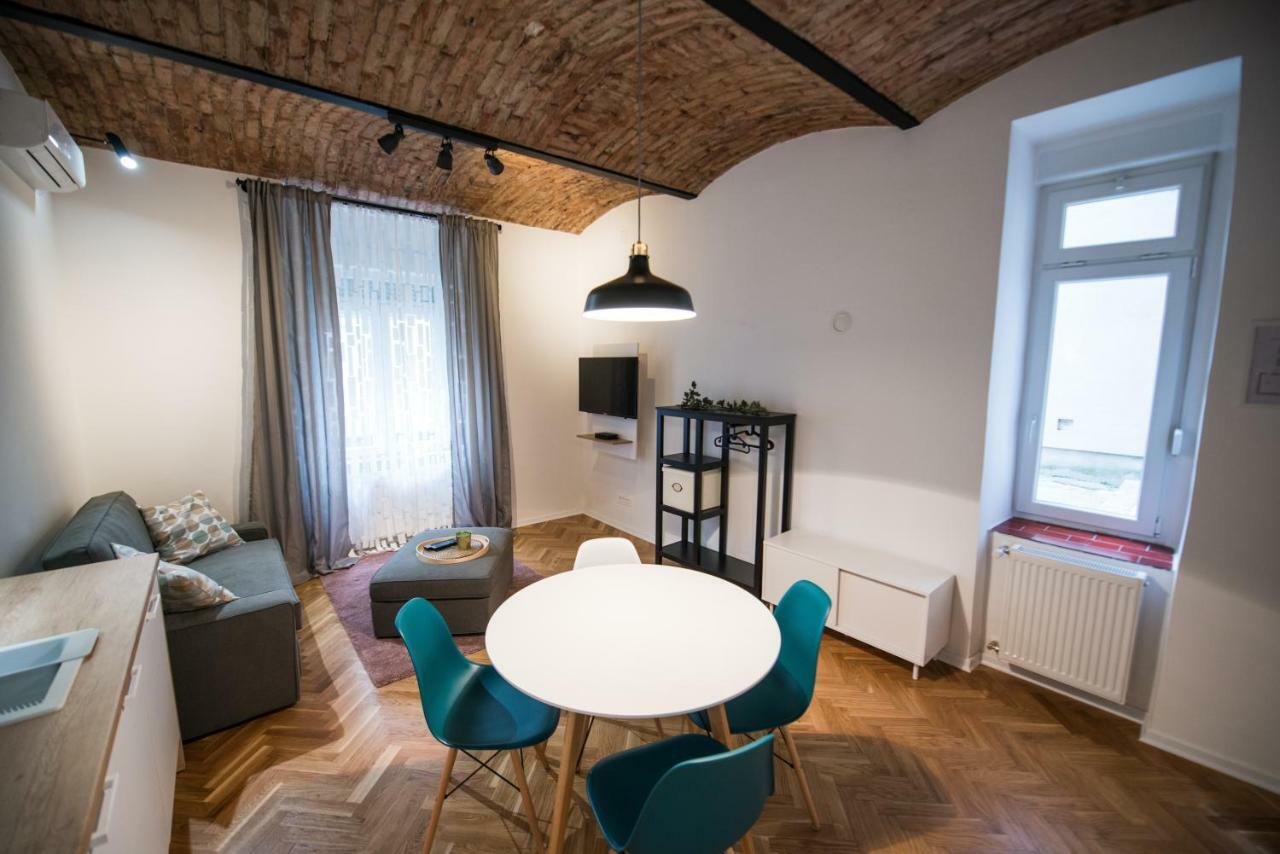 City Apartments Green Oasis 자그레브 외부 사진