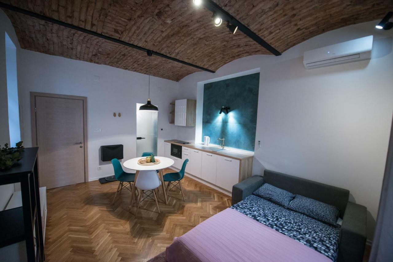 City Apartments Green Oasis 자그레브 외부 사진